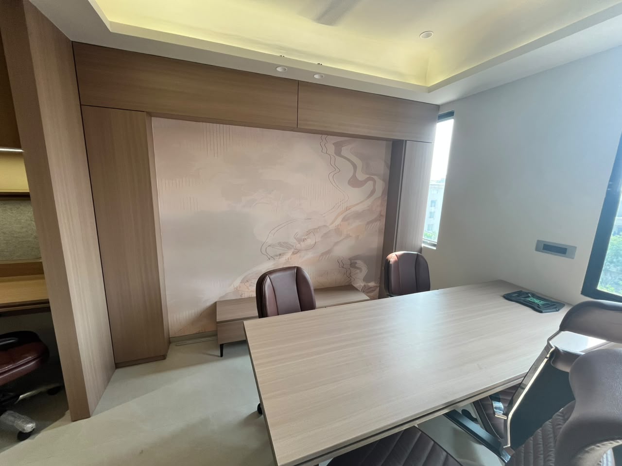 Private cabin with decorative wall mural